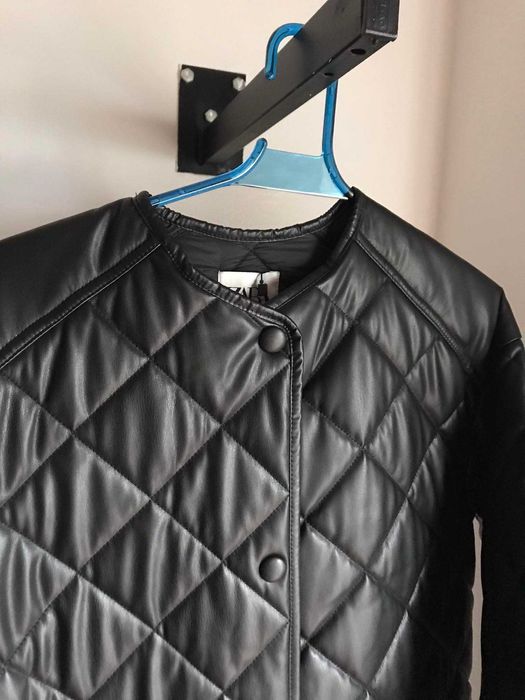 Sobretudo acolchoado mulher casaco Zara blusao penas preto novo
