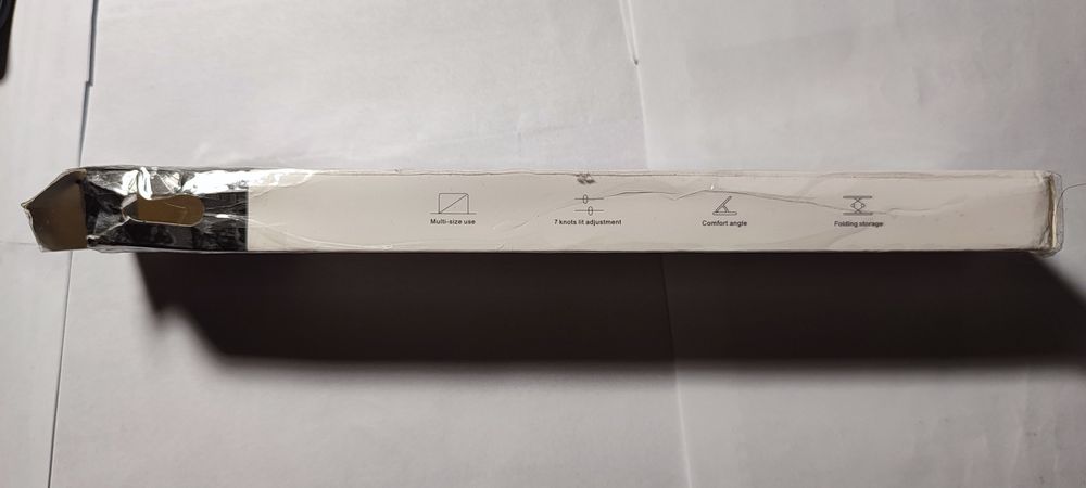 Продаю УДОБНУЮ, ЛЁГКУЮ,  НОВУЮ подставку под планшет, ноутбук 8-13"