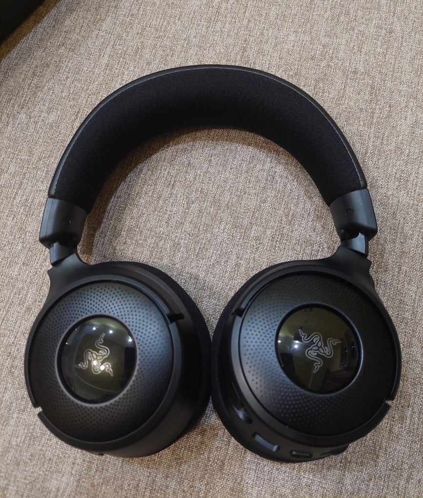 Ігрова гарнітура Razer Kraken V4 Wireless