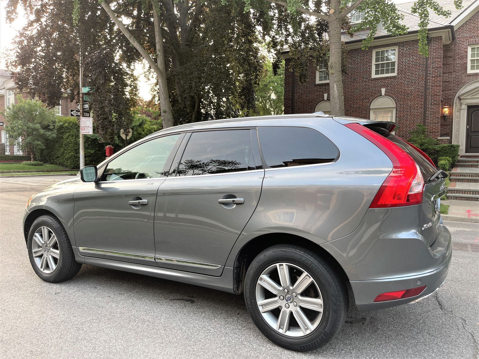 2017 Volvo XC60 Inscription