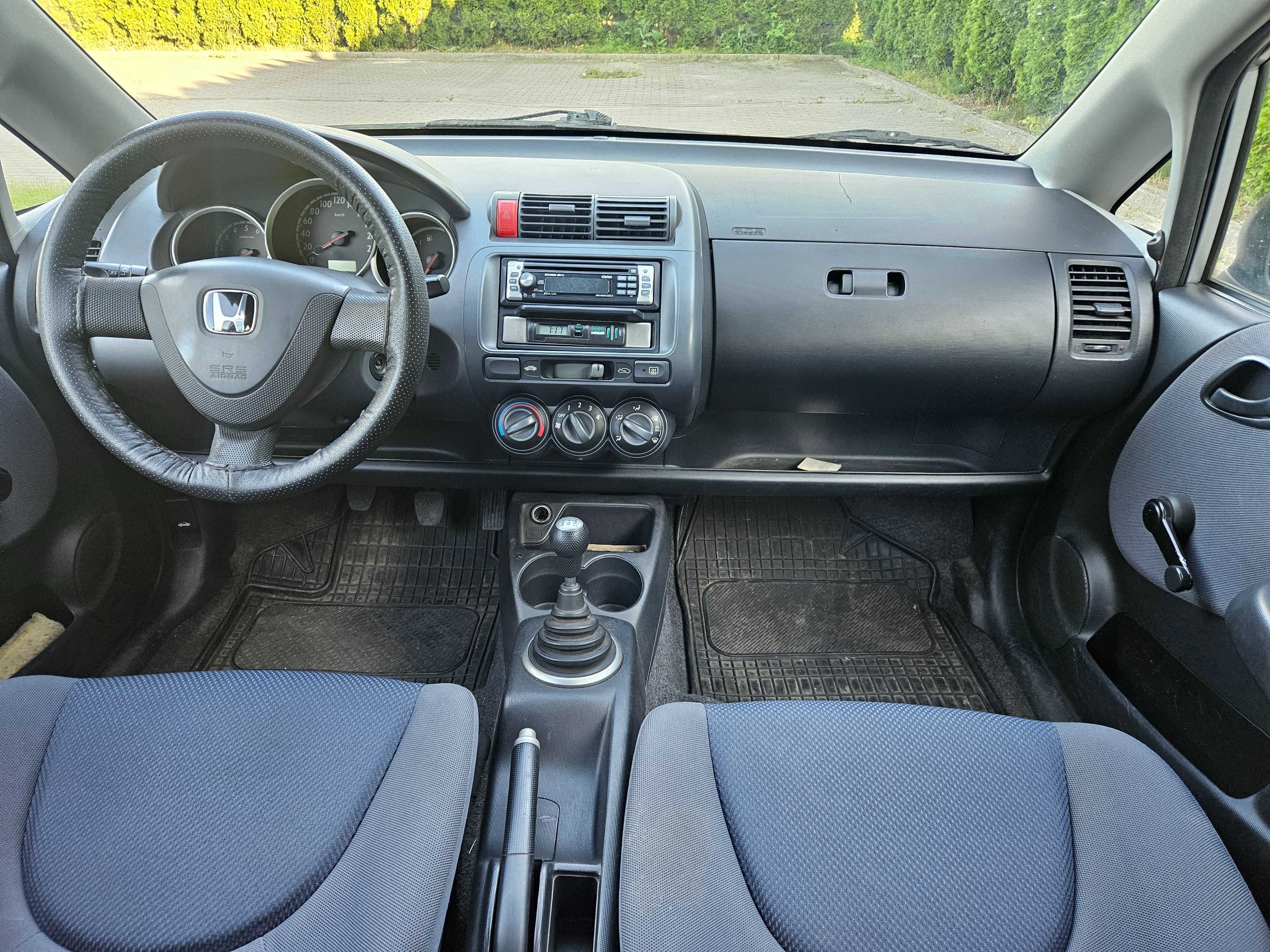 **Honda JAZZ 1.2 2004r prosta wersja  /  dobry stan**