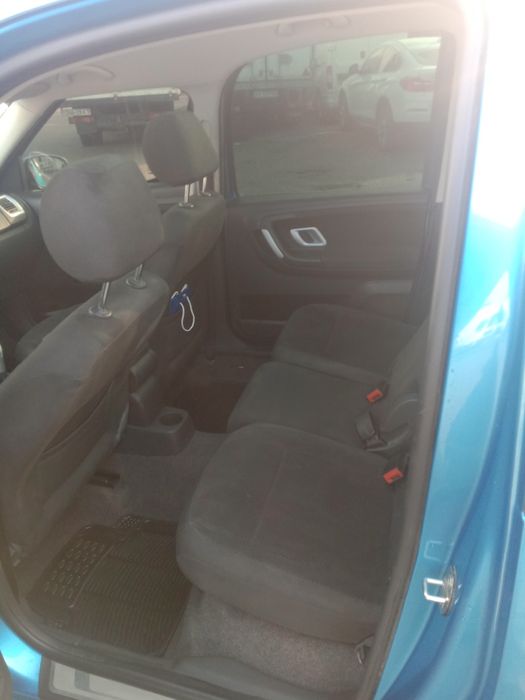 Продам Skoda Roomster