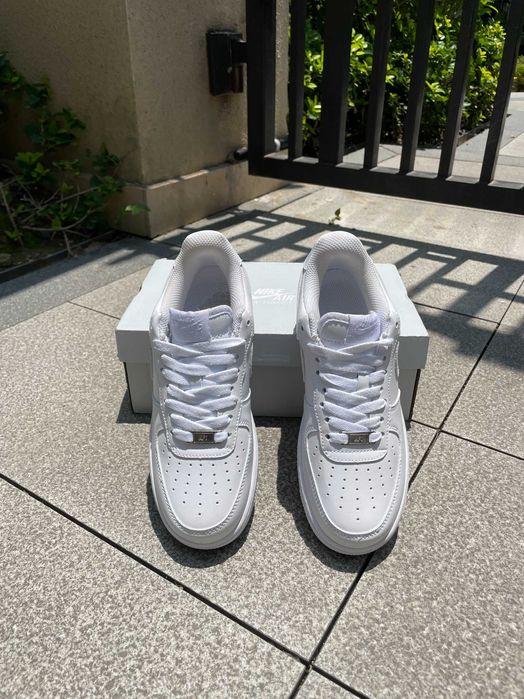 Buty damskie Moda /buty treningowe /Nike Air Force 1  White / R.43