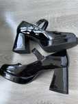 Buty lakierowane Jenny Fairy nr 38 wewn 24 cm