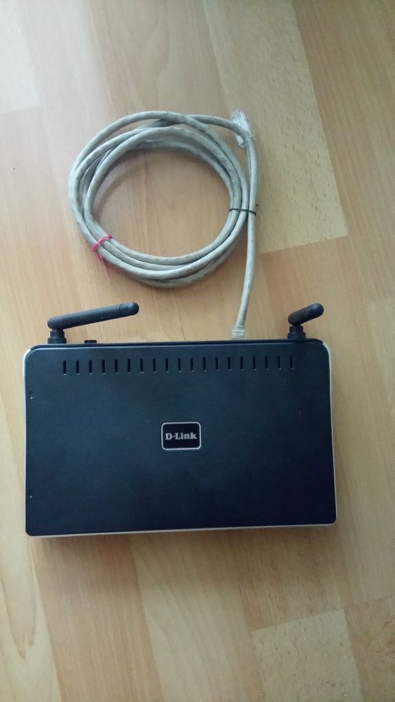 2 Routery/modemy D-Link, Netia Voice Gateway VG-1D1V-SIP,DSL-2740B