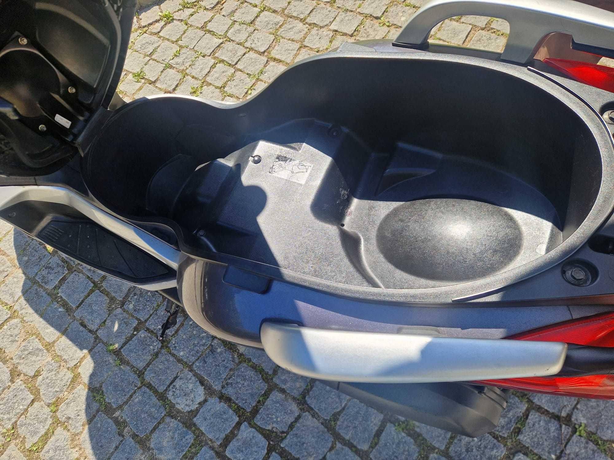Yamaha XMAX 250cc 2006