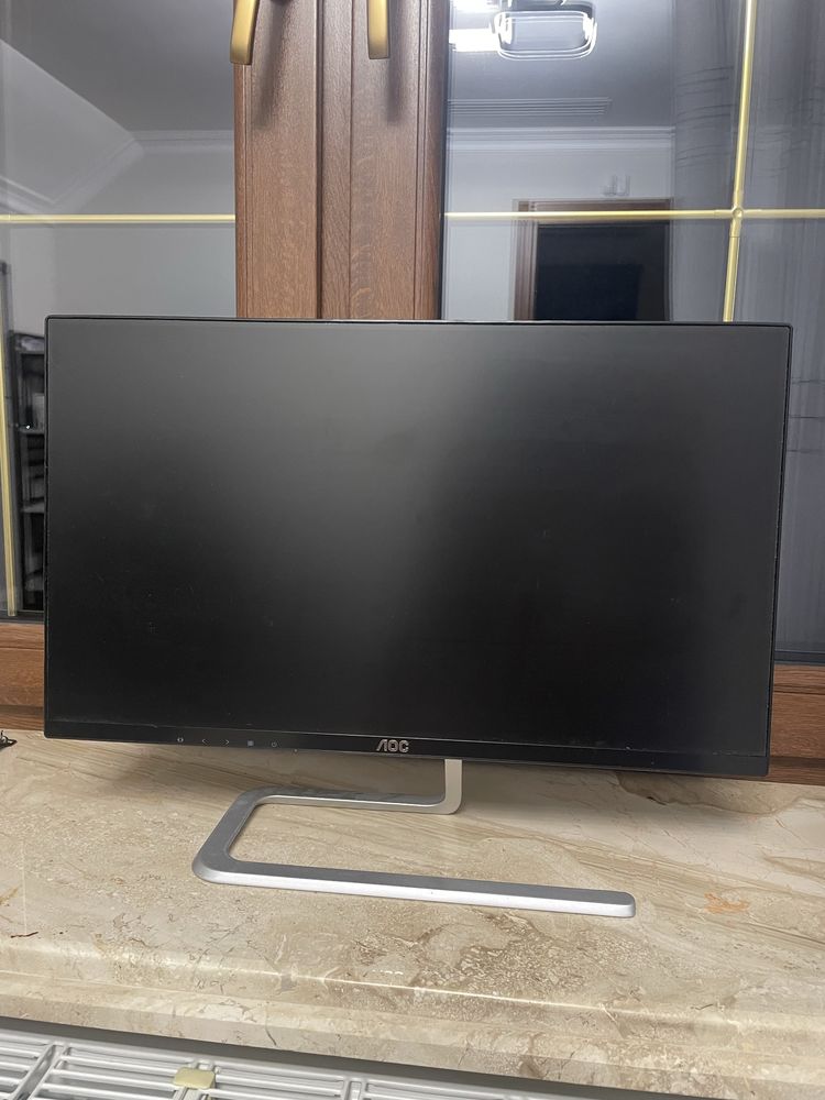Монітор AOC 23.8 дюймів 60hz