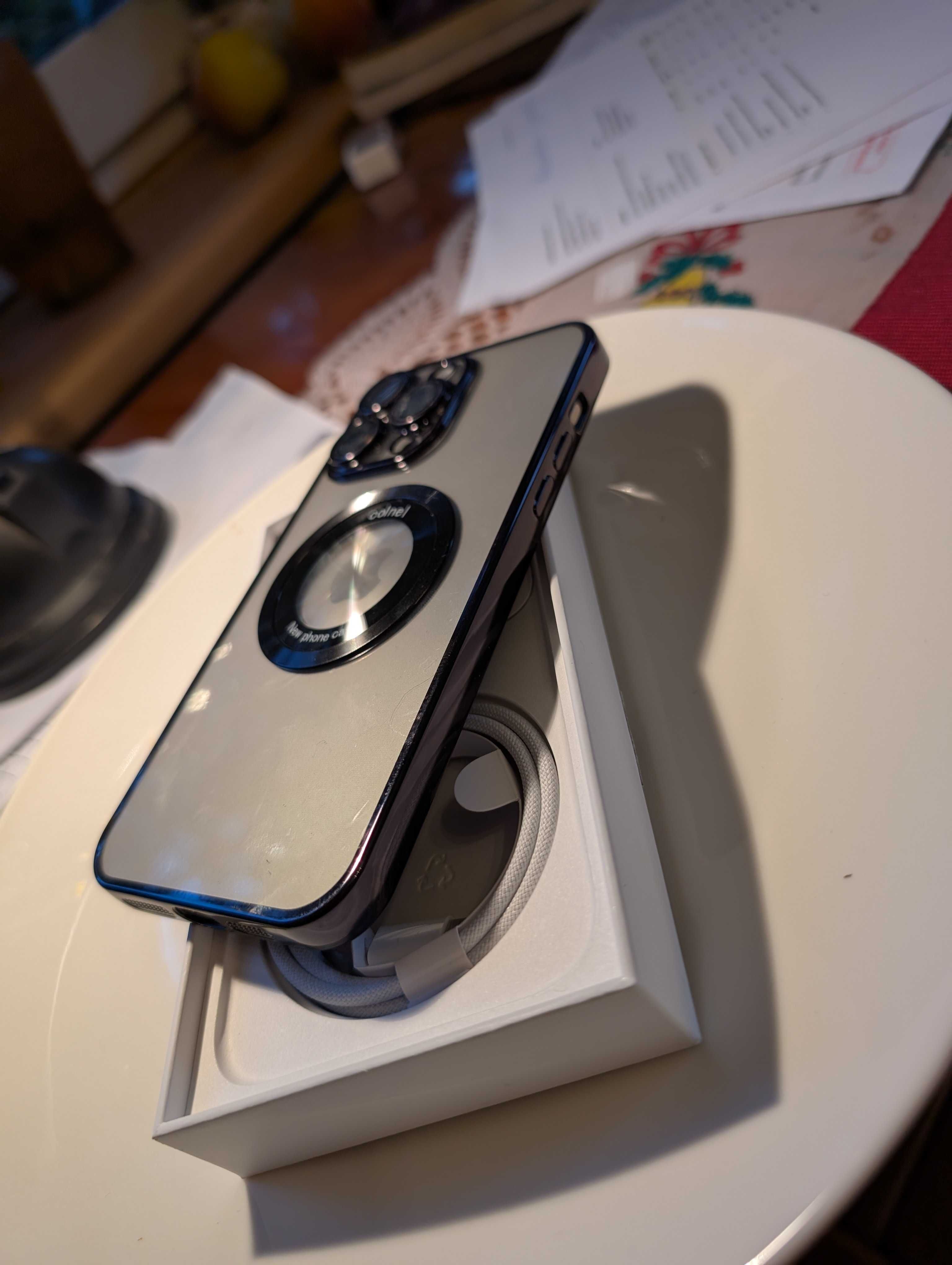 iPhone 15 pro max 256 Gb nowy gwar 6 razy ładowany