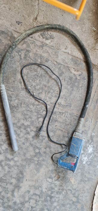 Аренда.  Прокат.  Вибратор глубинный.