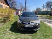 Легковий автомобіль Сітроен С4