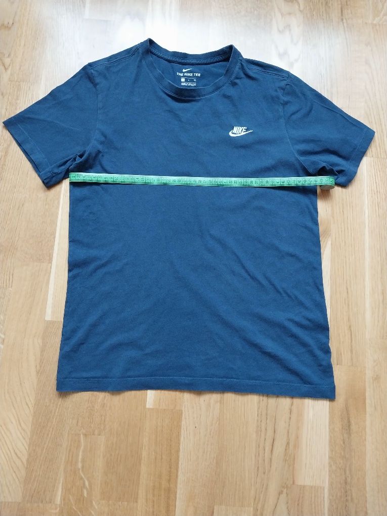 Футболка The Nike tee