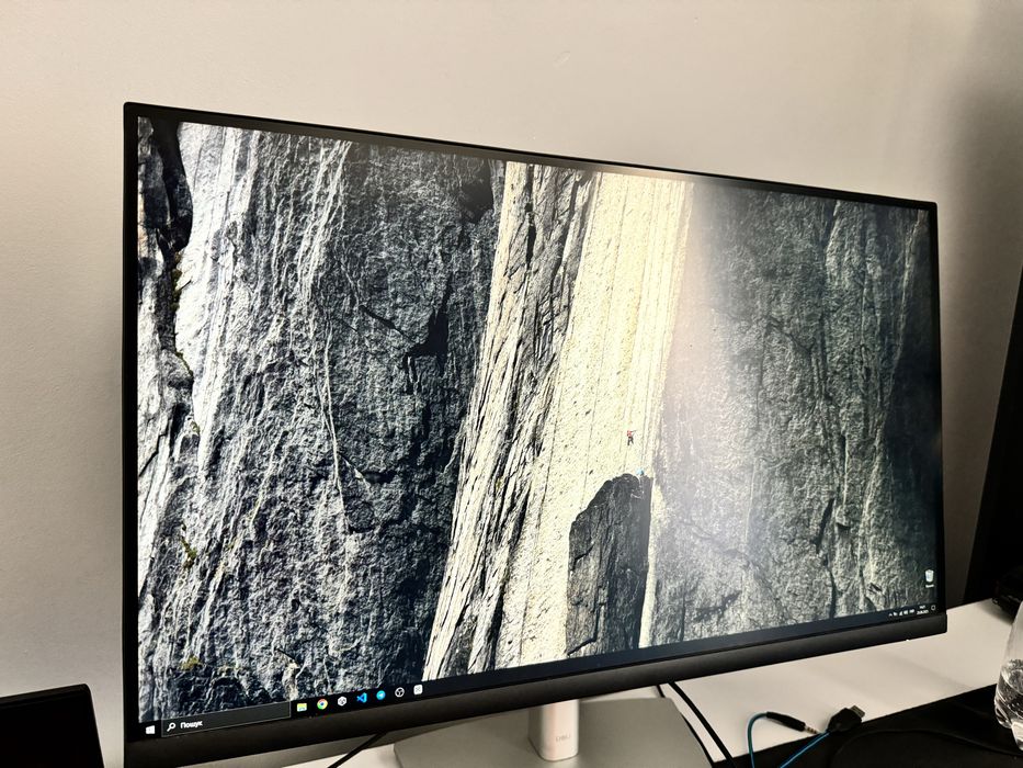 Dell P2721Q (27″ 4K)
