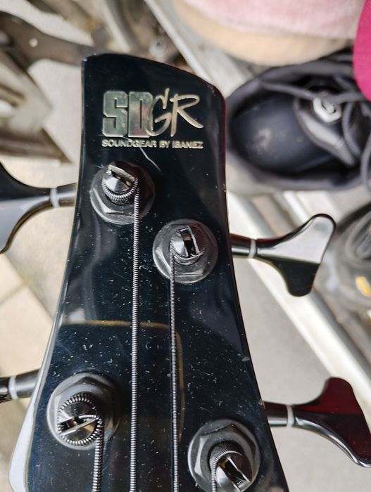 Gitara basowa Ibanez japan
