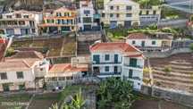 Moradia T5 - Câmara de Lobos