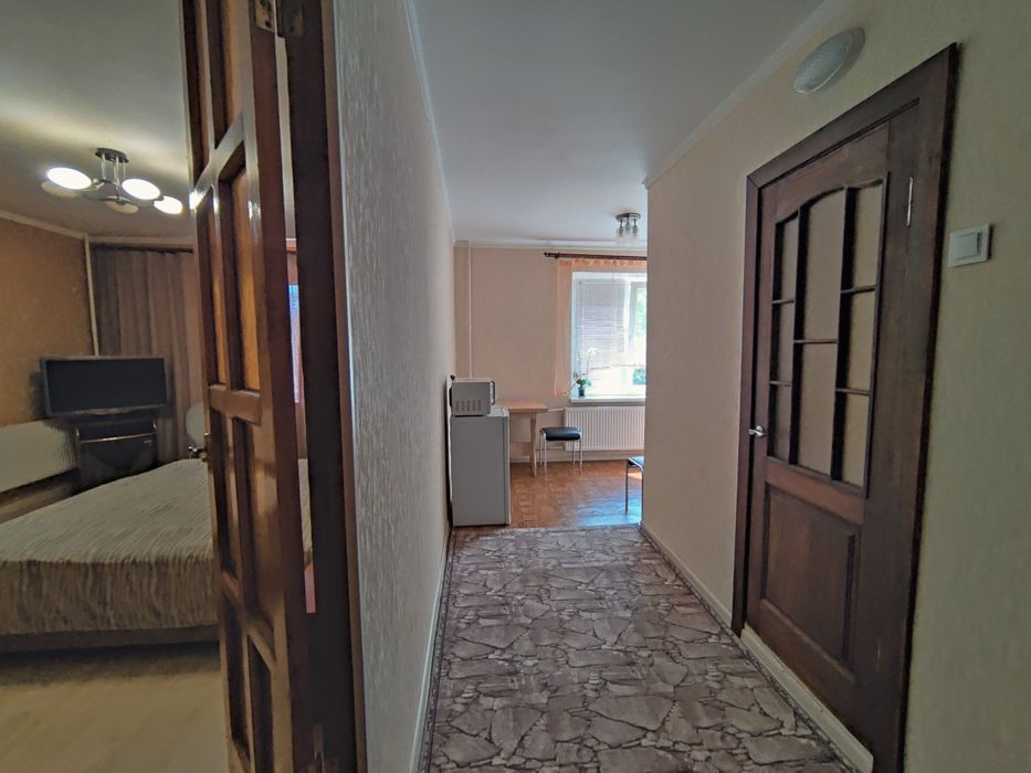 Сдам 1-ком.квартиру посуточно и почасово,после ремонта