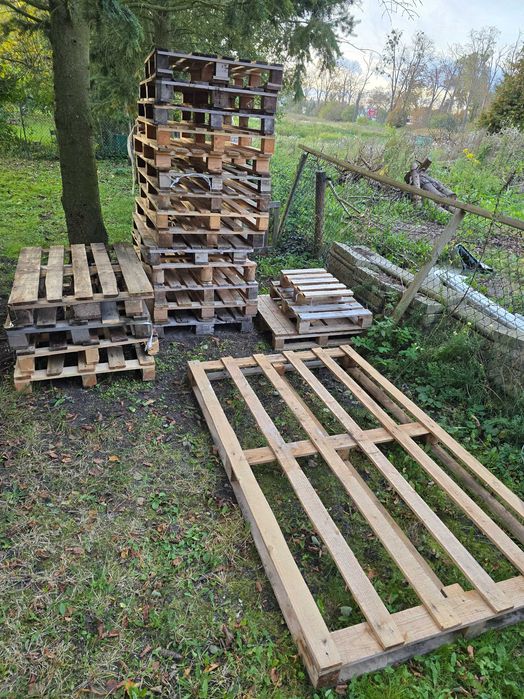 Drewniane palety transporotwe 120x80 oraz 60x40