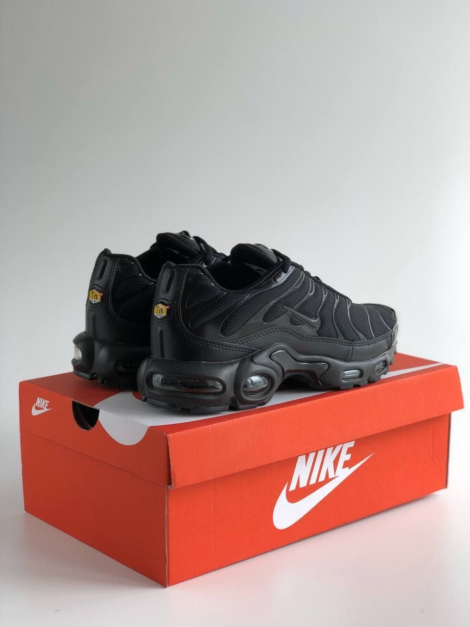 Мужские кроссовки Nike Air Max TN Plus full black . Размеры 41-45