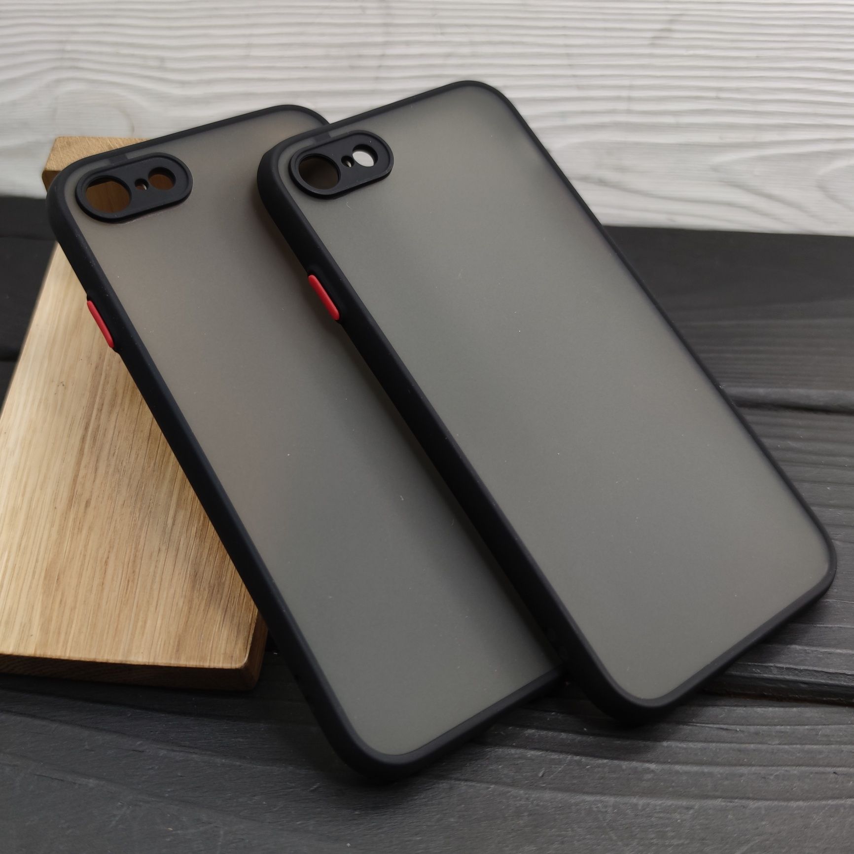 Чехол матовый Matt Case на iPhone SE 2020/ iPhone 7/8 Защита камеры