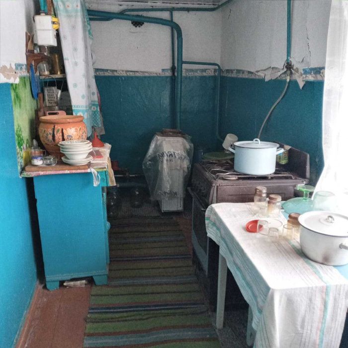 Продам дом с участком г. Ромны