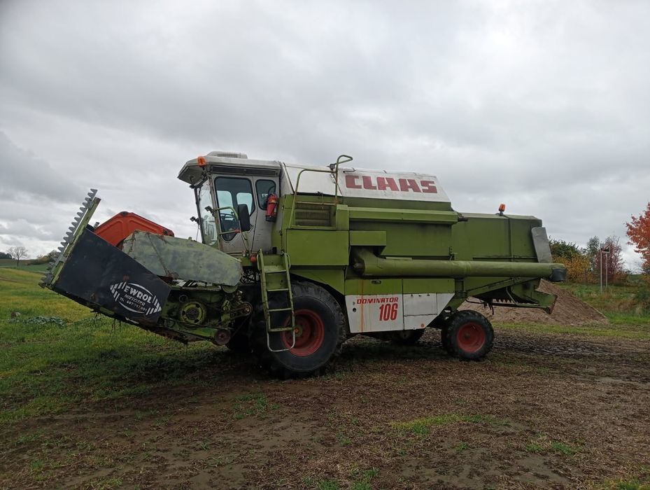 Kombajn zbożowy Claas Dominator 106