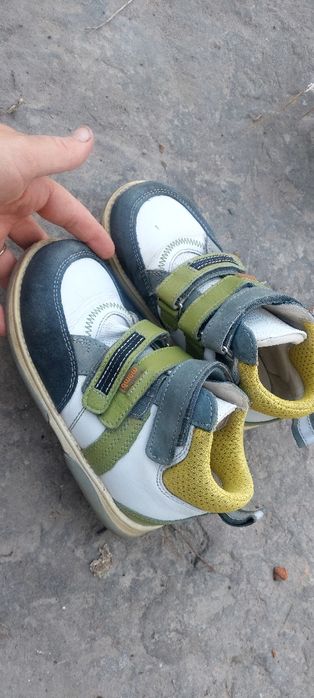 Взуття 30 розмір