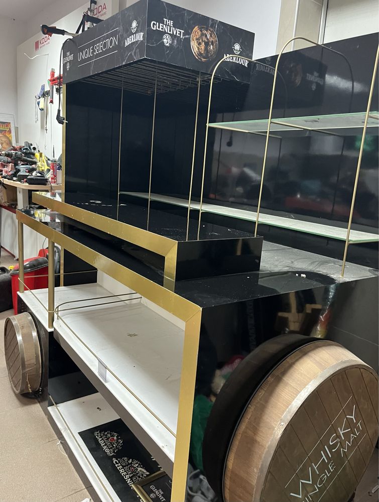 Barek ekspozycja stand wystawka do alkoholu