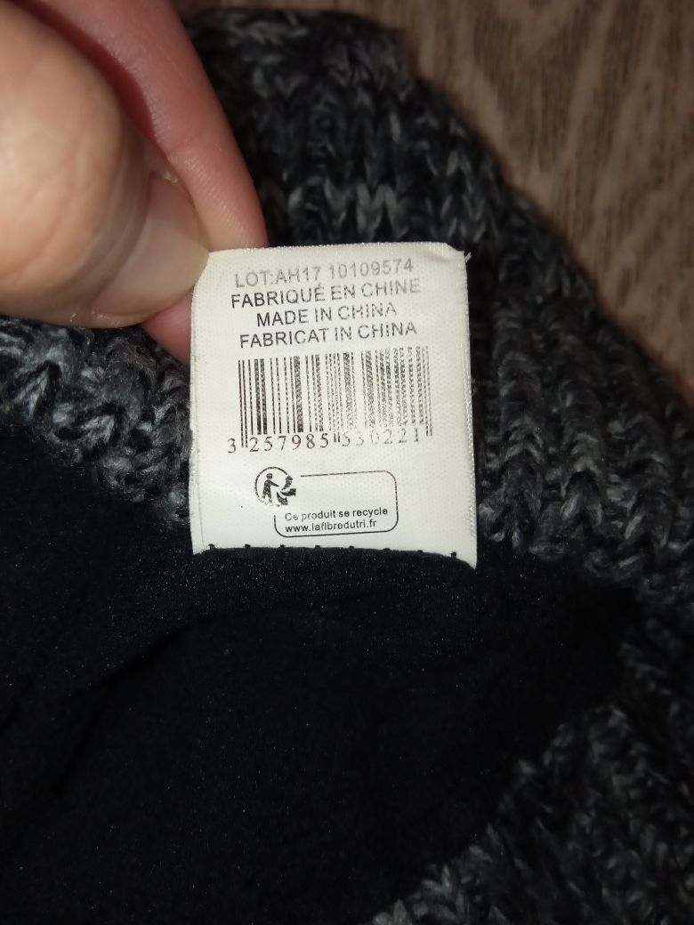 Шапка Taille Unique женская вязаная на флисе