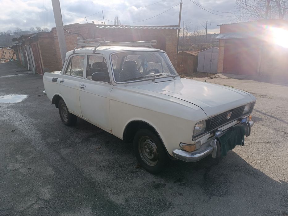 Продам москвич азлк 2140 на повному ходу