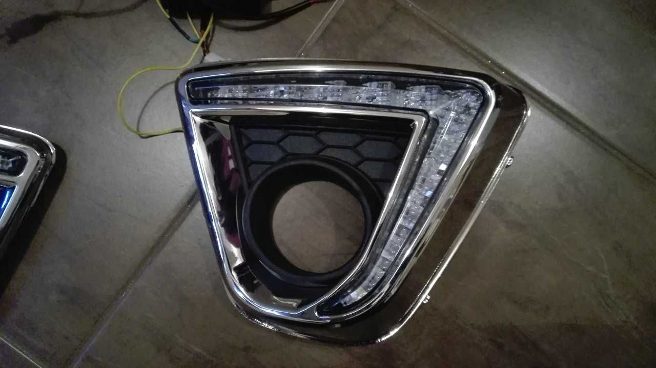 Mazda CX5 CX-5 LED ledy światła do jazdy dziennej DRL 2012- halogen