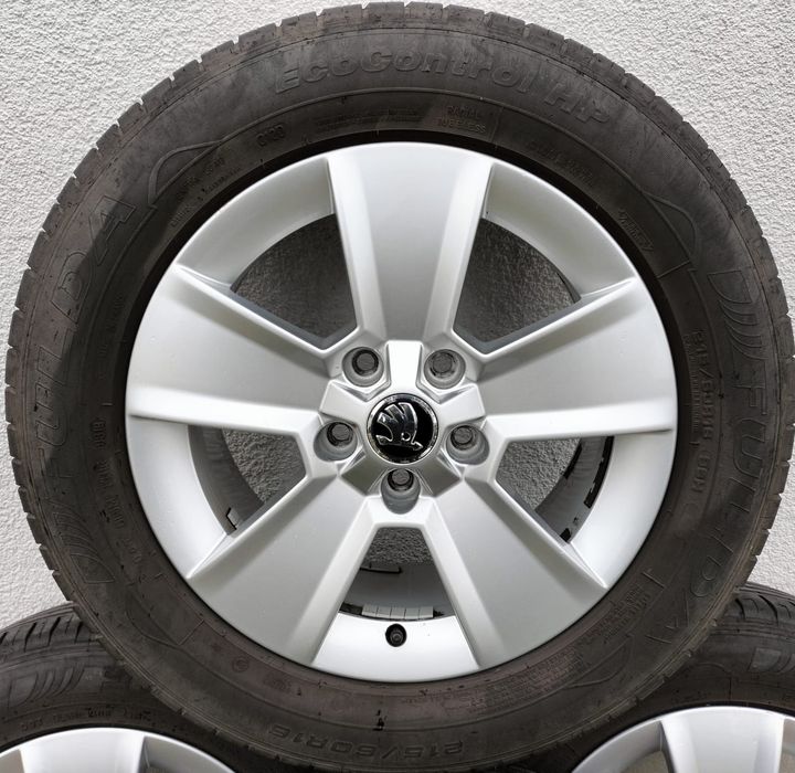 Felgi z oponami Skoda Karoq Yeti SuperB 7x16 ET45 5x112