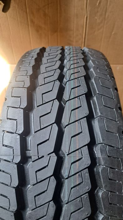 1x 215 70 R15CP 109R Continental Vanco Camper 2017r NOWA z zapasu lato