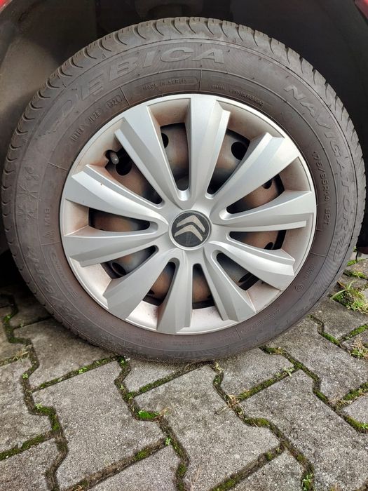 Opony wielosezonowe dębica navigator 3 z 2024 roku