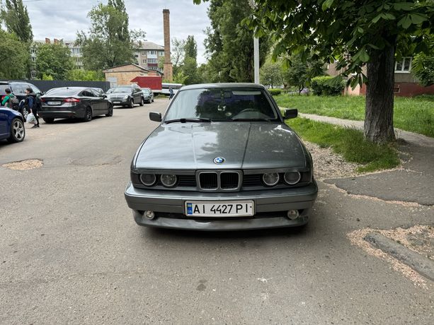 Продаю BMW 5