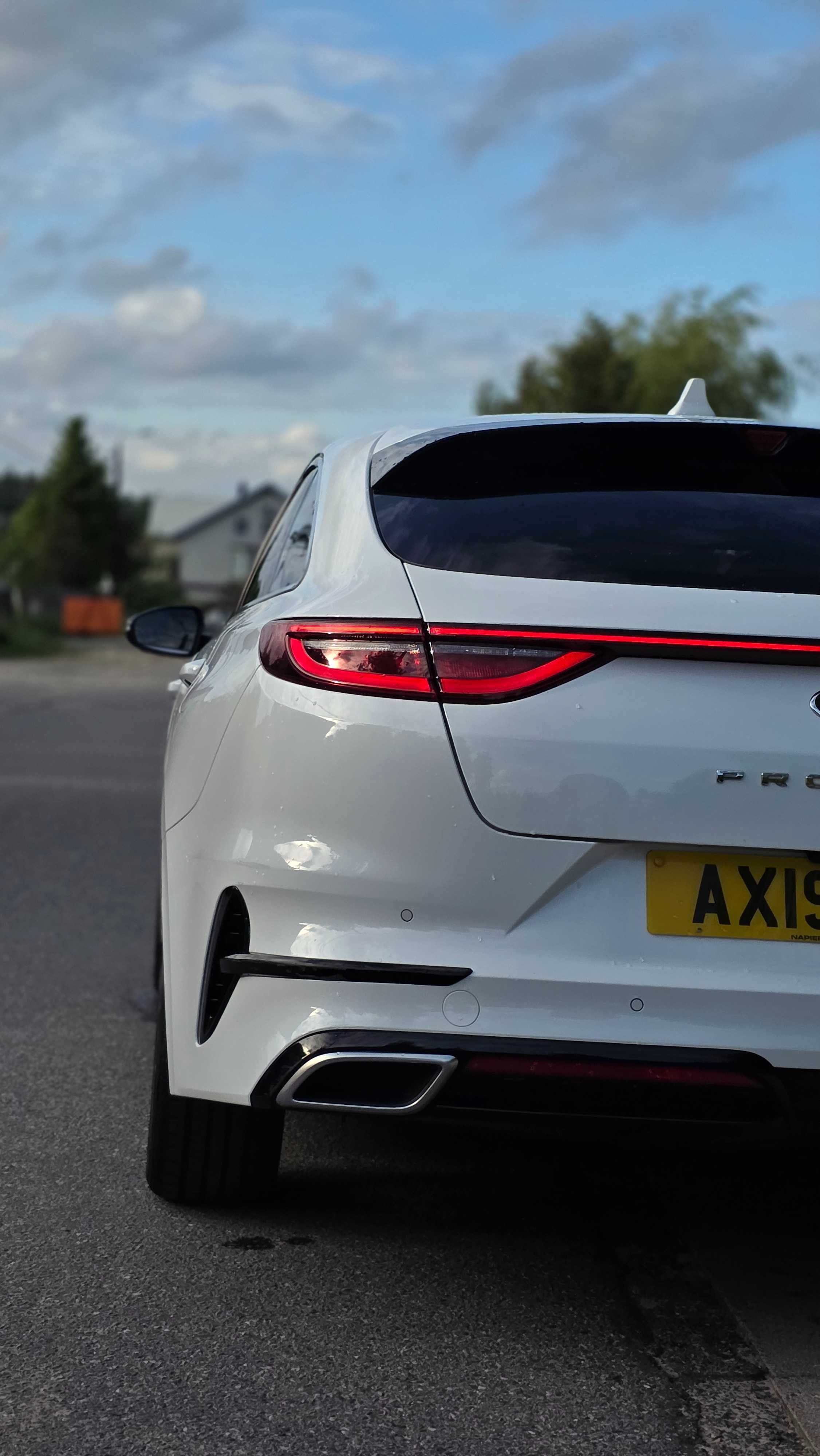 Kia ProCeed 1.4 T-GDi GT Line 2019 • Automat • Anglik