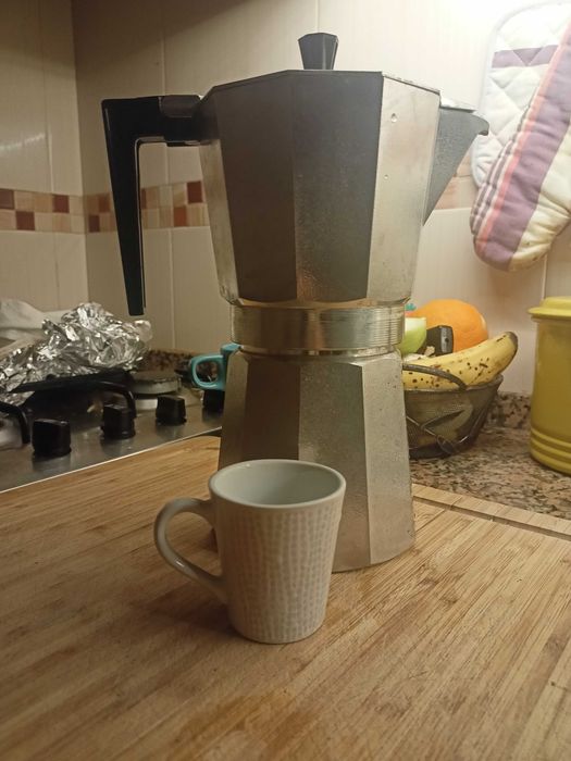 Cafeteira tipo italiana grande!