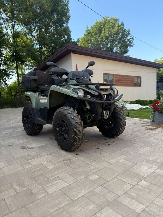 Can am outlander 570 .2017 rok