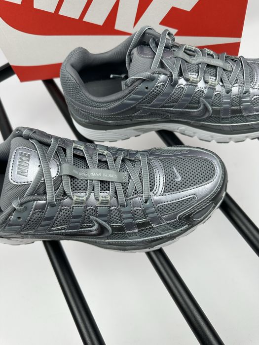Оригінал!! кросівки Nike P-6000 "Metallic Cool Grey/White/Wolf Grey"