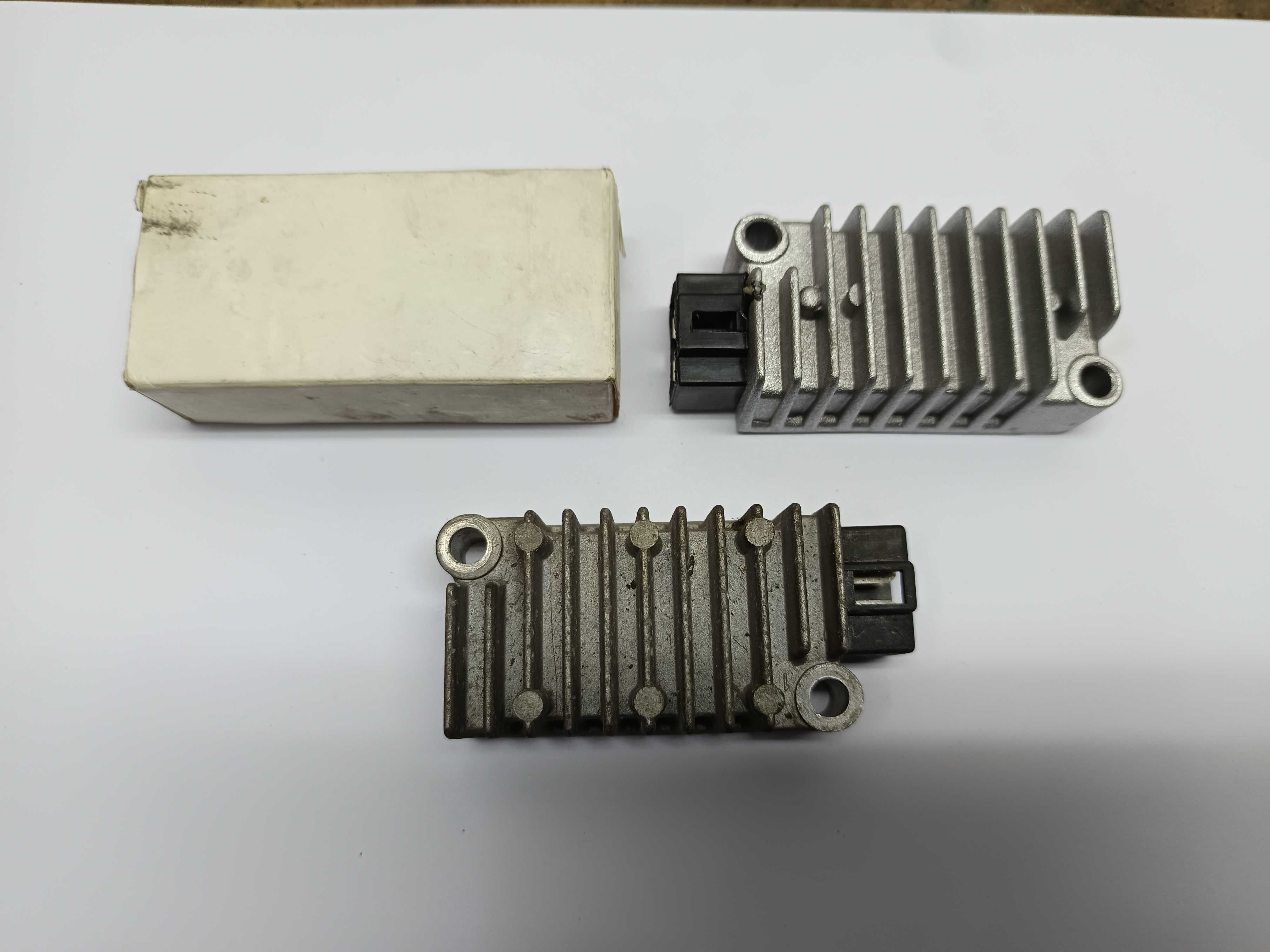 Top case e outro material (ver descrição)