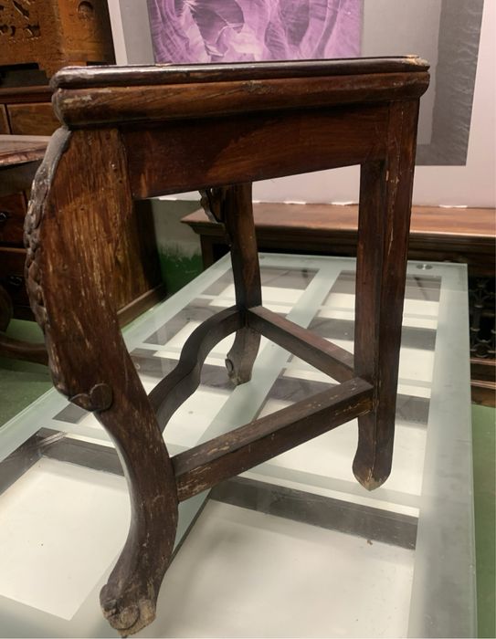 Stolik narożny marmur