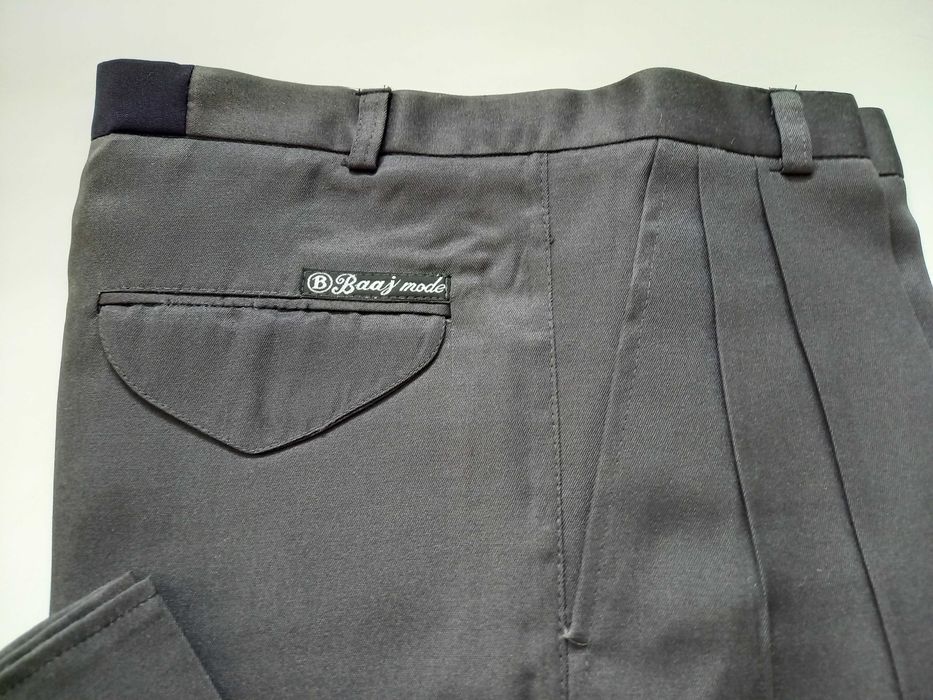 Szare męskie spodnie