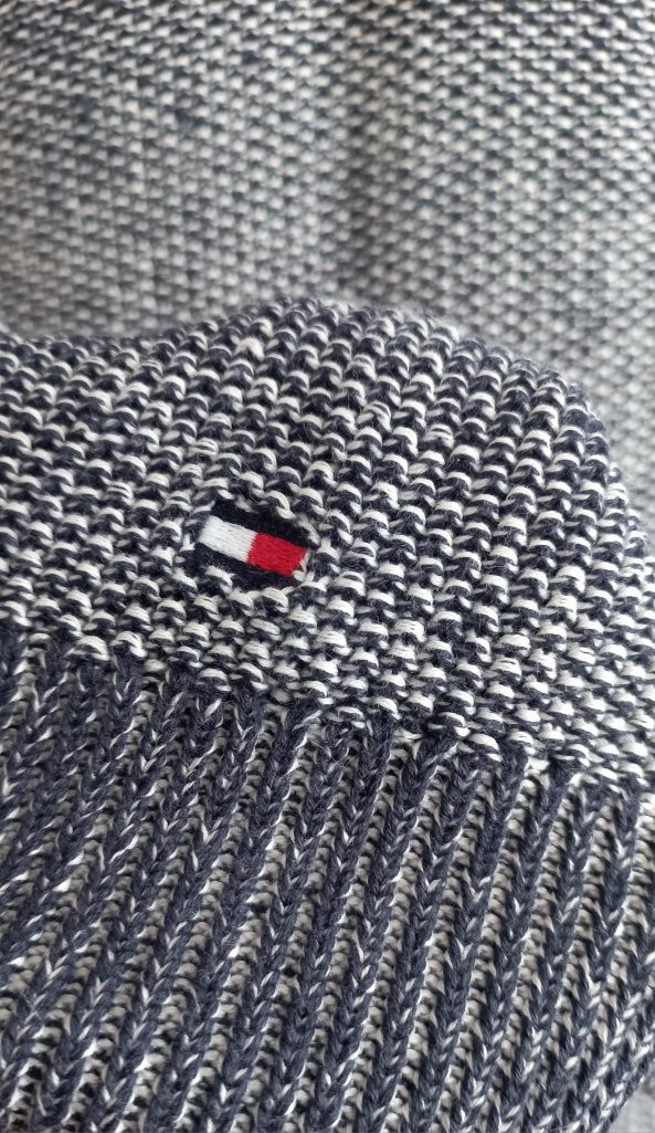 Sweter bluza Tommy Hilfiger, rozmiar M. Stan bdb.