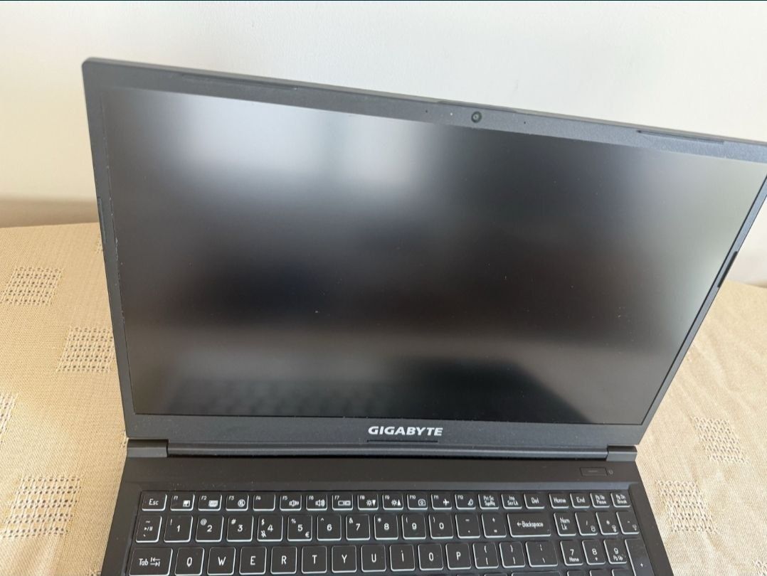 Laptop Gigabyte G5 | RTX 4060 | i5-12500H | 16/512 |POSIADA GWARANCJE