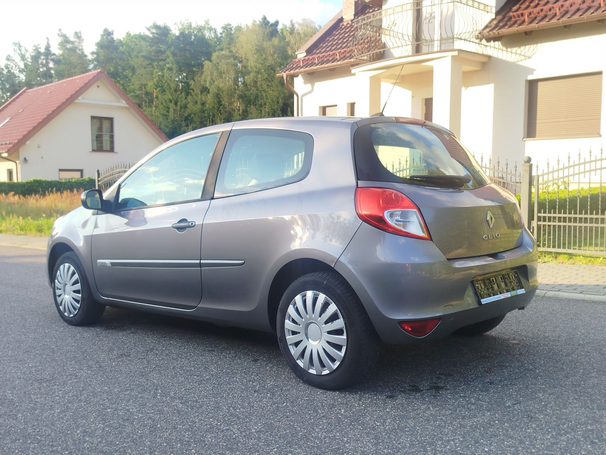 Renault Clio 1.2 16V 75km