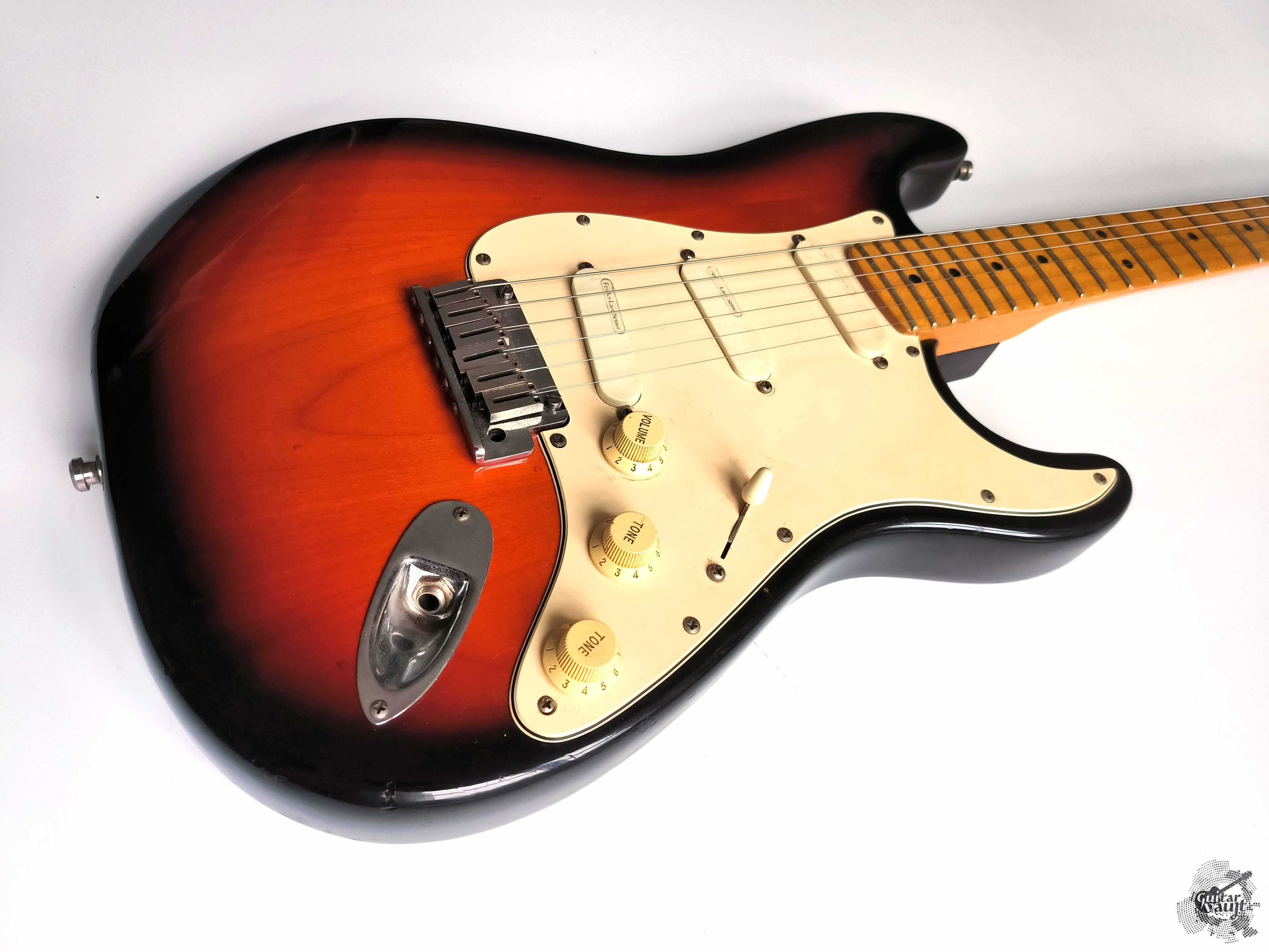 '1995 Fender® American Plus Stratocaster® Lace Sensor w/case
