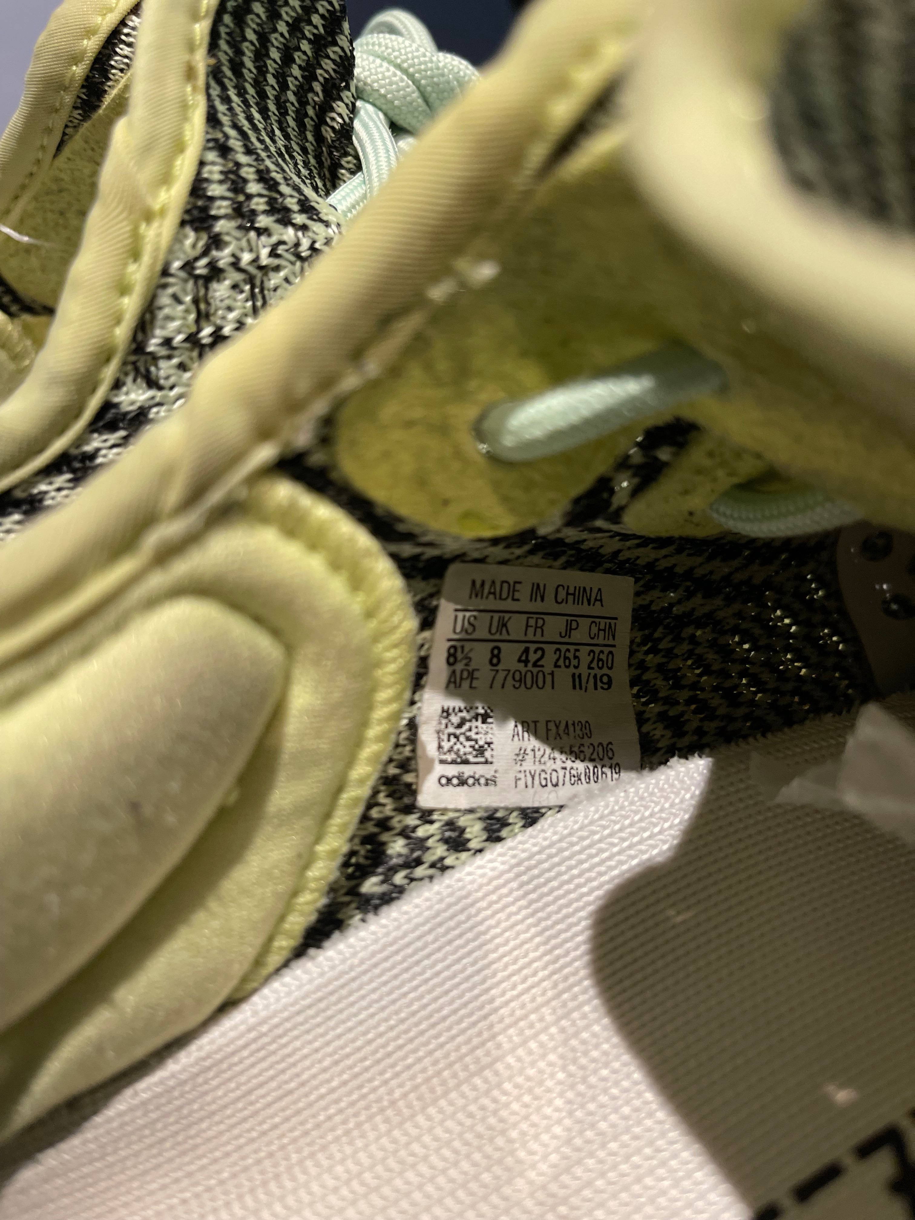 adidas Yeezy boost 350 v2 yeezreel reflective 42 black grey  500 700
