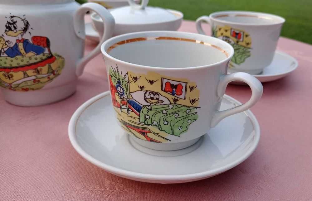 Radziecka porcelana.ZSRR.Serwis porcelanowy do herbaty.Vintage 1974
