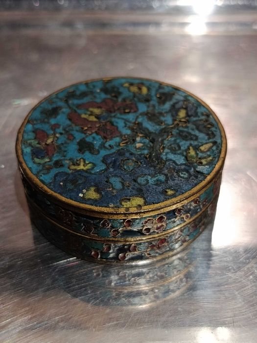 Caixa Cloisonné Dinastia Ming Séc XV 5,6 cm Peça Museu