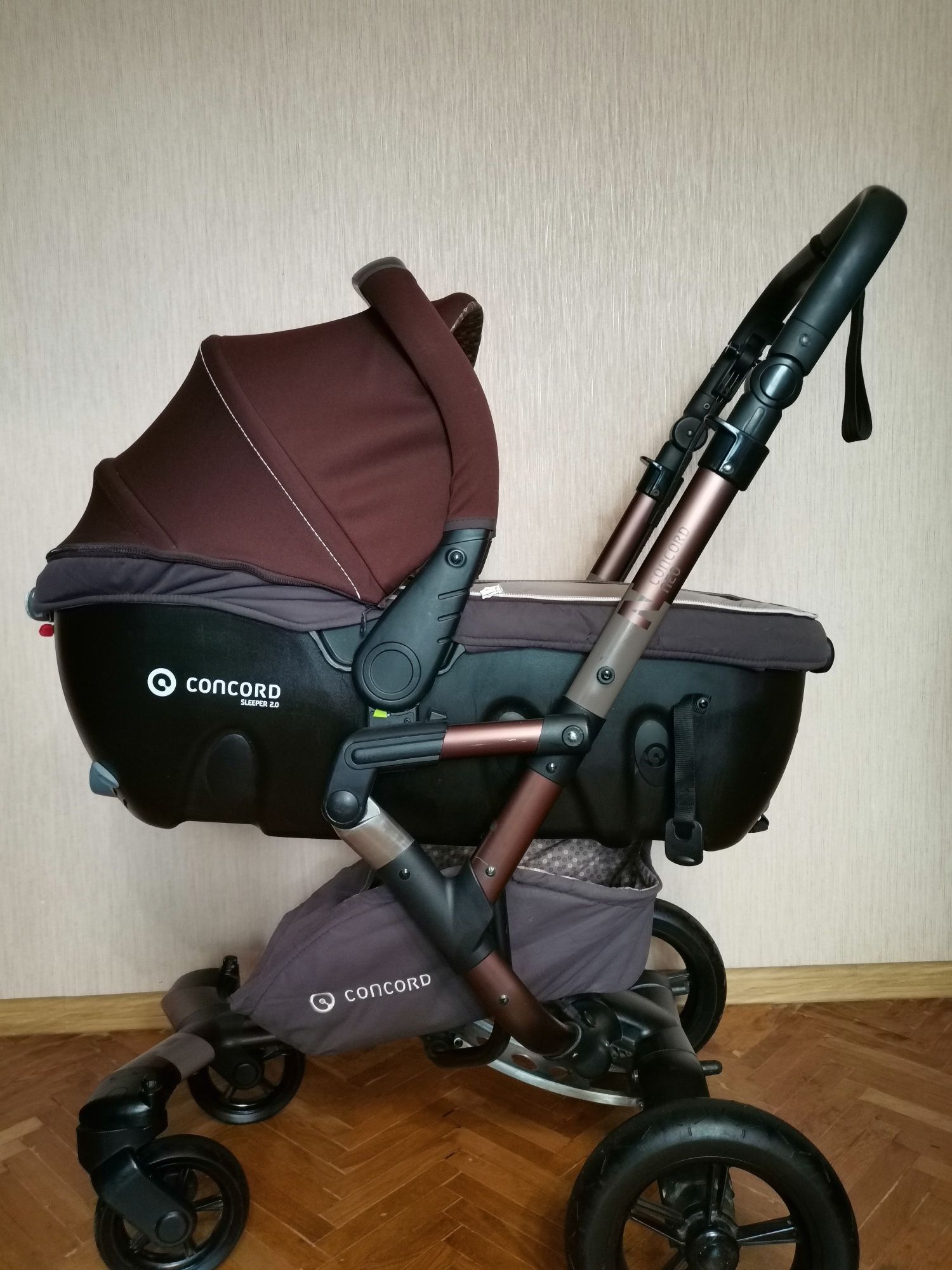 Дитячий візочок Concord neo
