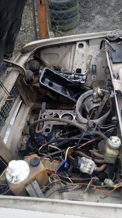 Продам мотор позапчастинах ваз 21011 вкладиші 0.25