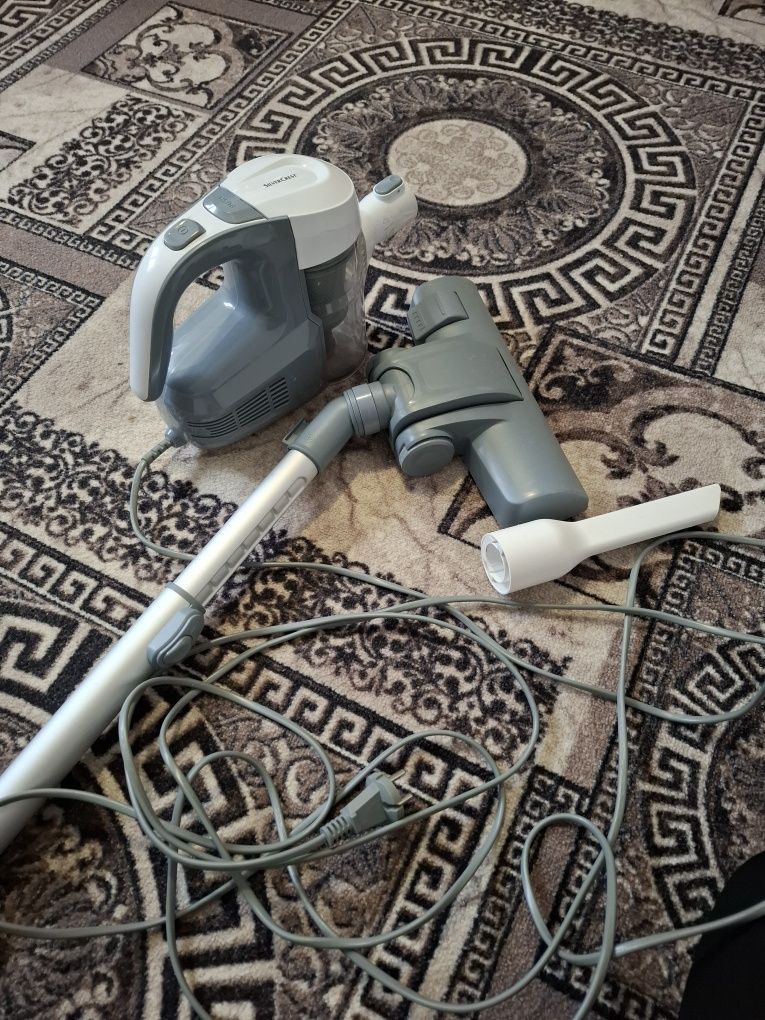 Пилосос дротовий вертикальний Silver Crest 600A2
